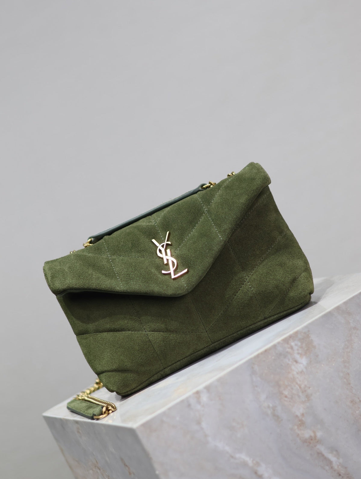 YSL 25S LOULOU PUFFER MINI 23 IN GREEN SUEDE GOLD HARDWARE